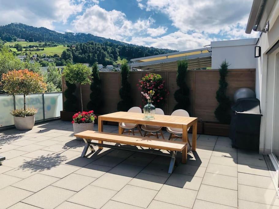 Atikka, Penthouse Lucerna Exterior foto